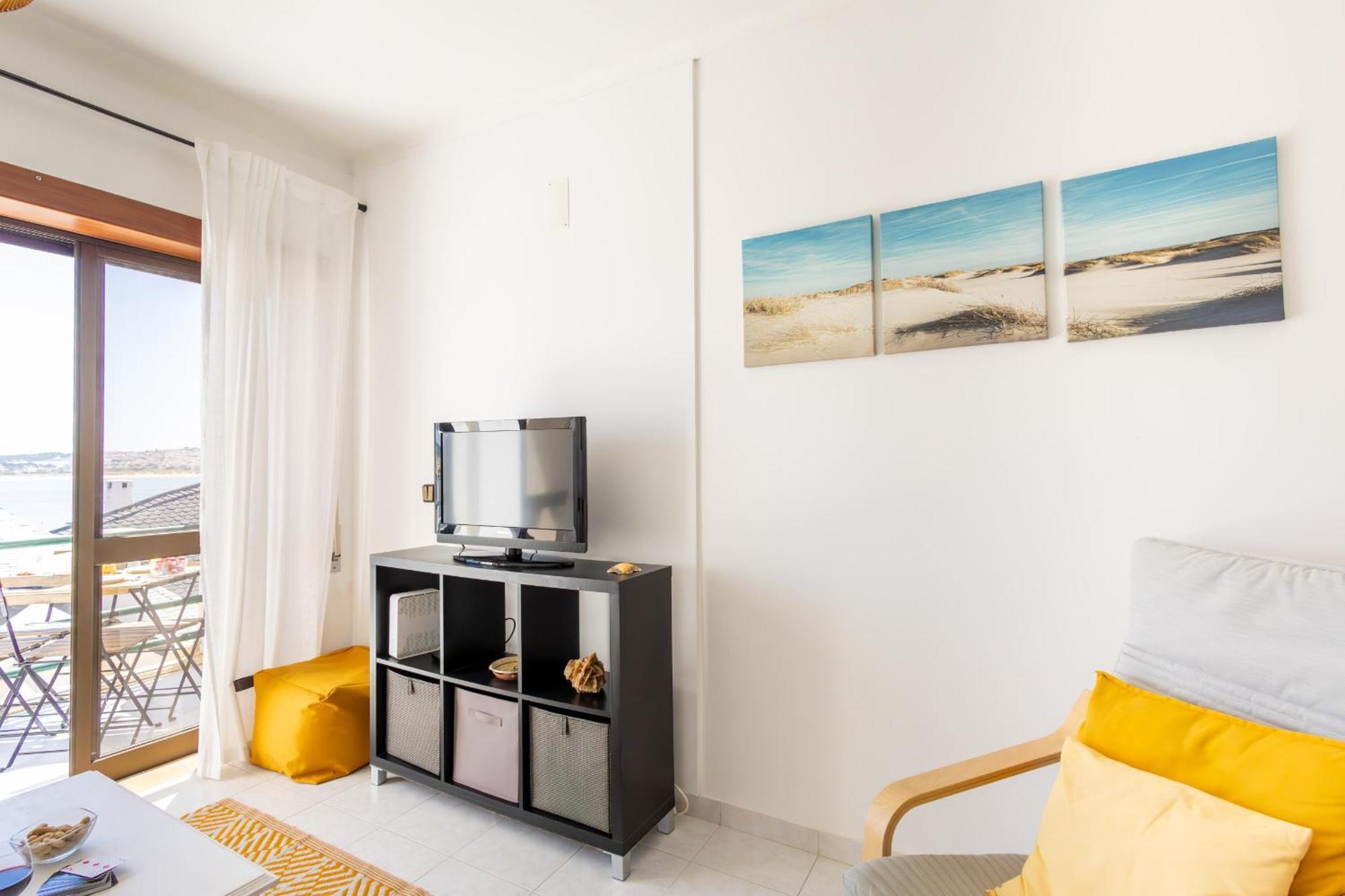 Baia - A Poucos Metros Da Baia Appartement São Martinho do Porto Buitenkant foto